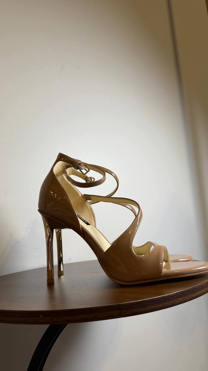 Nine West Natural Man‑Made High Stiletto Sandals 8M New in Box MSRP $109