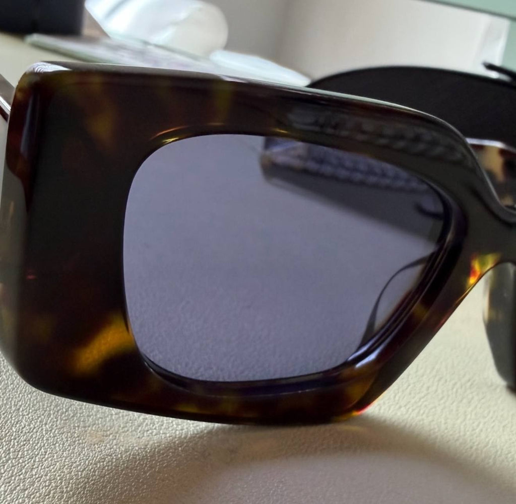 Prada SPR 15Y‑F Tortoise Blue Lens Sunglasses 52mm 2AU‑05Q Italy $375 NWB