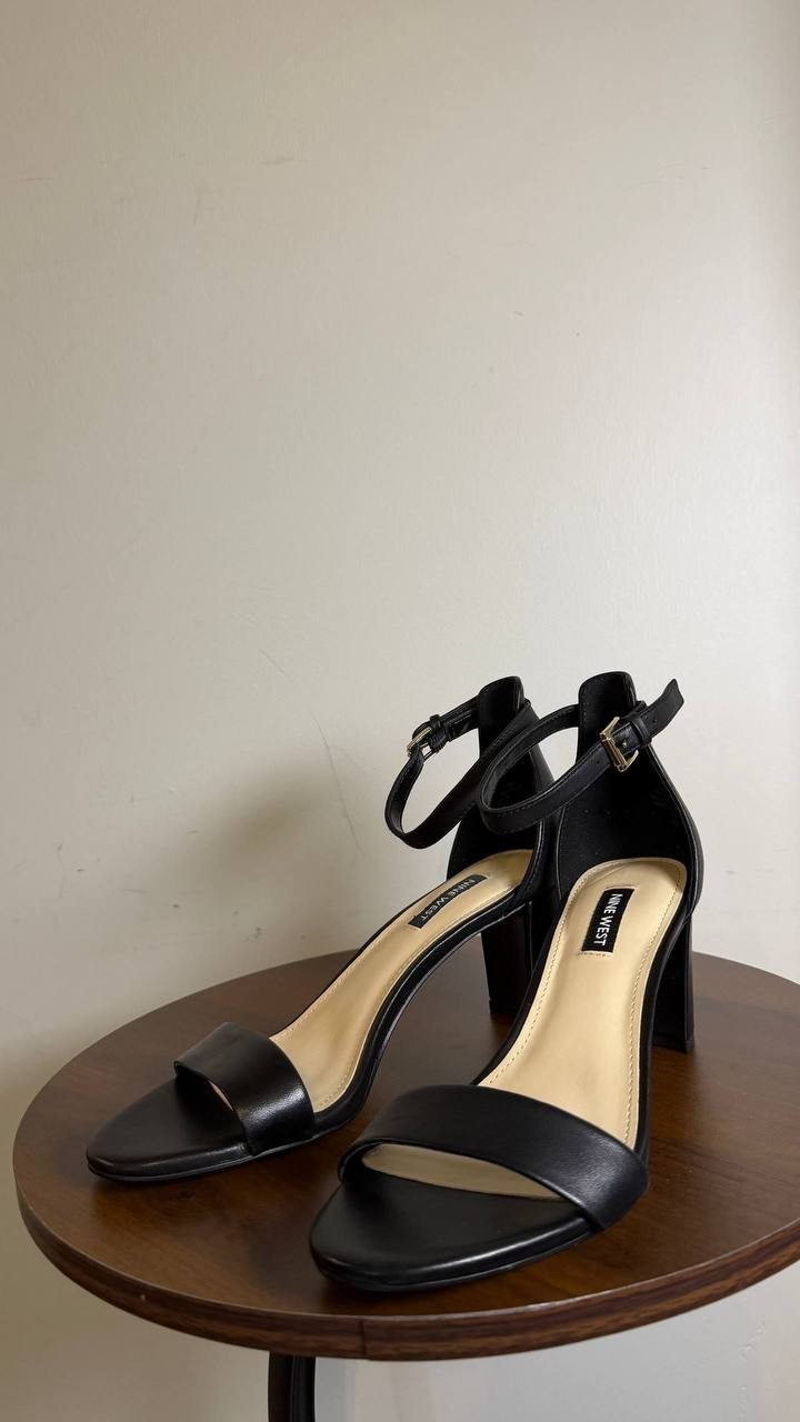 Nine West Pruce Ankle Strap Block Heel Sandals Black Leather Women’s 7M NWB $89