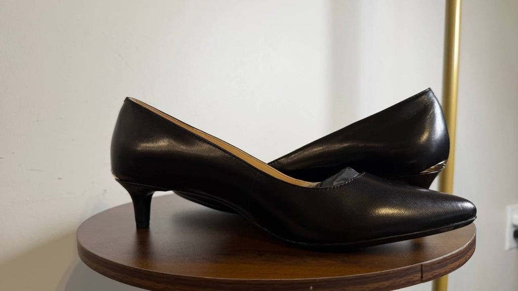 Calvin Klein Gabrianna Pointed Toe Kitten Heel Pumps Black Women’s 9.5M NWB $119