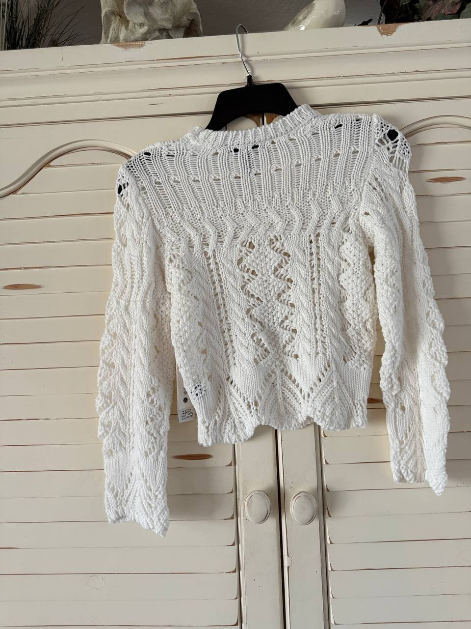 AQUA Girls  Cotton Crocheted Sweater Big Kid Size M NWT $68