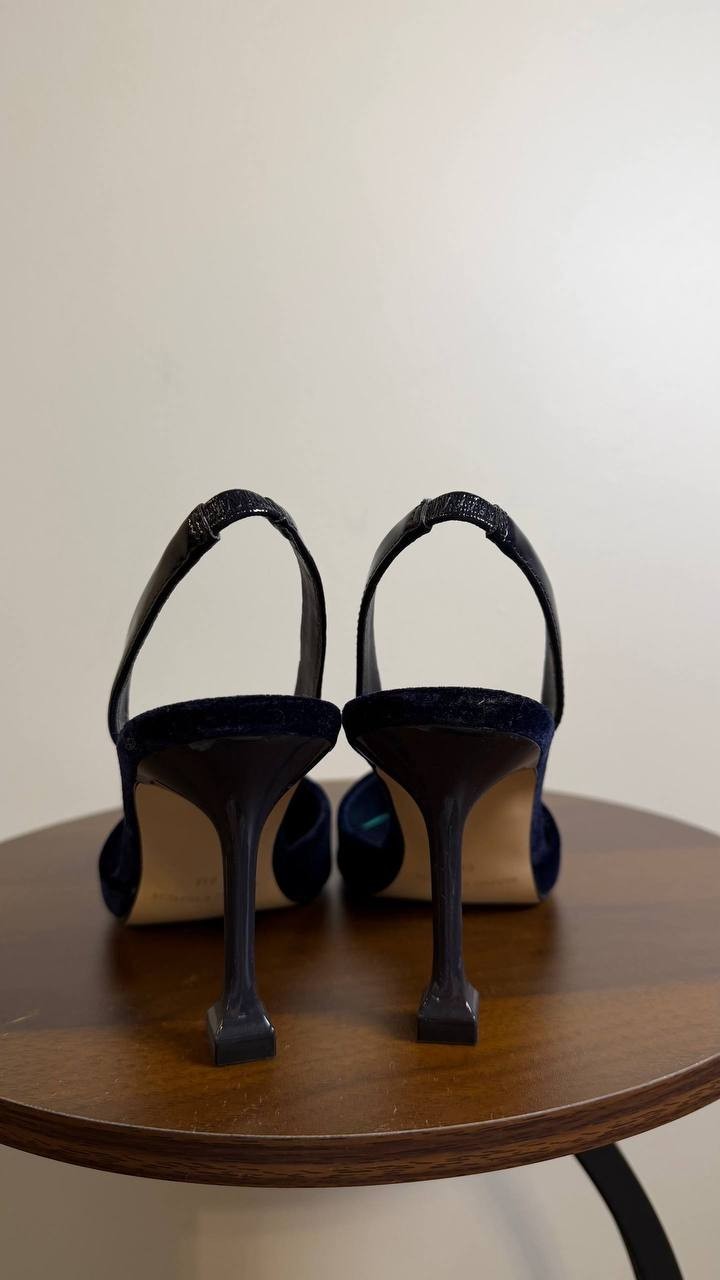 Marc Fisher Hadya Pumps 8M Navy Velvet Pre‑Owned Used at Home No Box $89