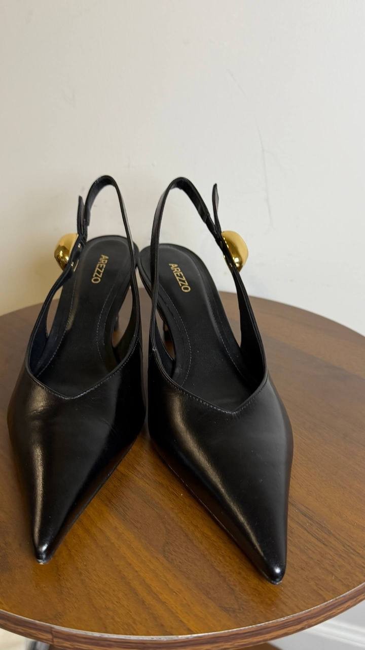 Arezzo Pumps Black Leather Size 7.5B New in Box $109