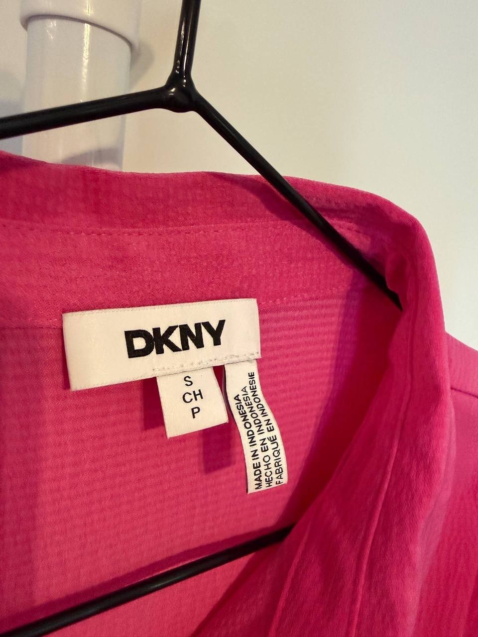 DKNY Twist‑Hem Textured Camp Shirt – Pink – Size S – NWOT – $69