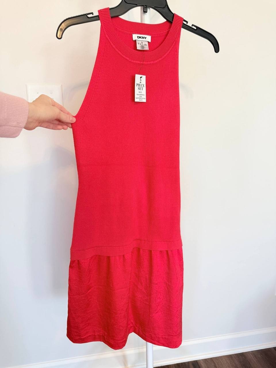 DKNY Sleeveless Fit Flare Dress Red Size M NWT Ribbed Bodice Textured Skirt