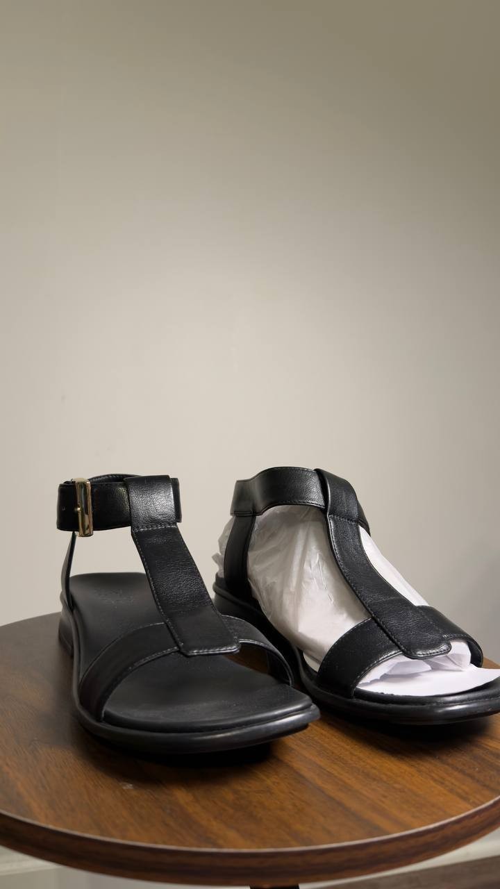 Naturalizer  Footbed  Sandals  Black  8.5M  New  $110