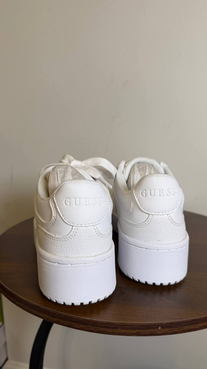 Guess White Man‑Made Platform Sneakers 6M New in Box MSRP $75