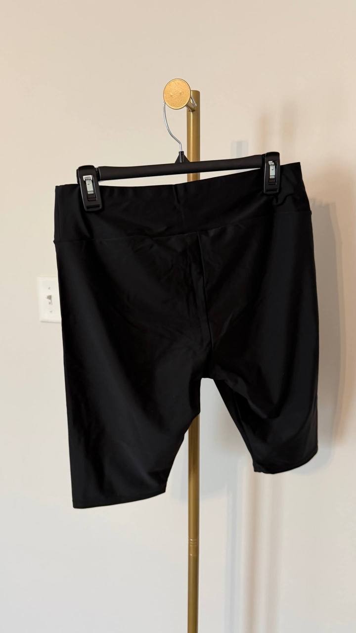 Calypsa by ModLi Long Bike Swim Shorts Size L NWT Black Swim Bottoms msrp$59.95