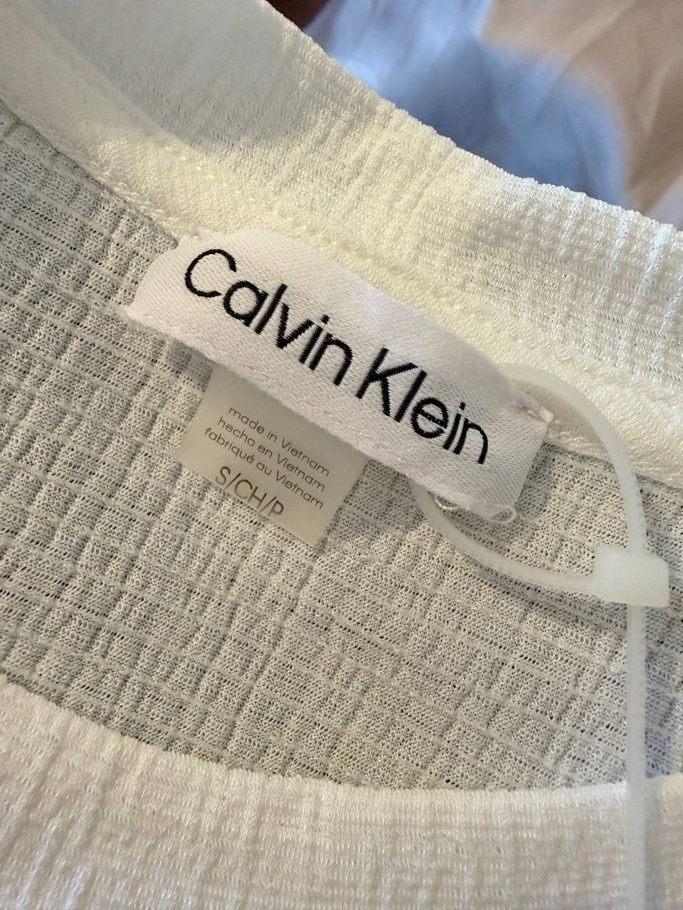 Calvin Klein Puff Sleeve Blouse – Size SP – White – NWOT