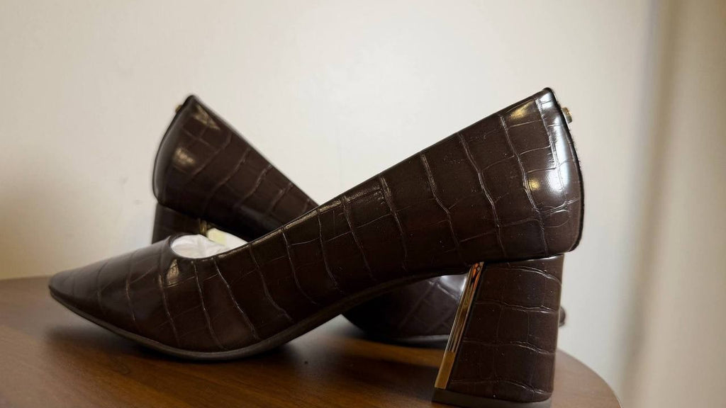 Jones New York Dark Brown Croco Polyurethane Dress Pumps 6M New in Box MSRP $69.