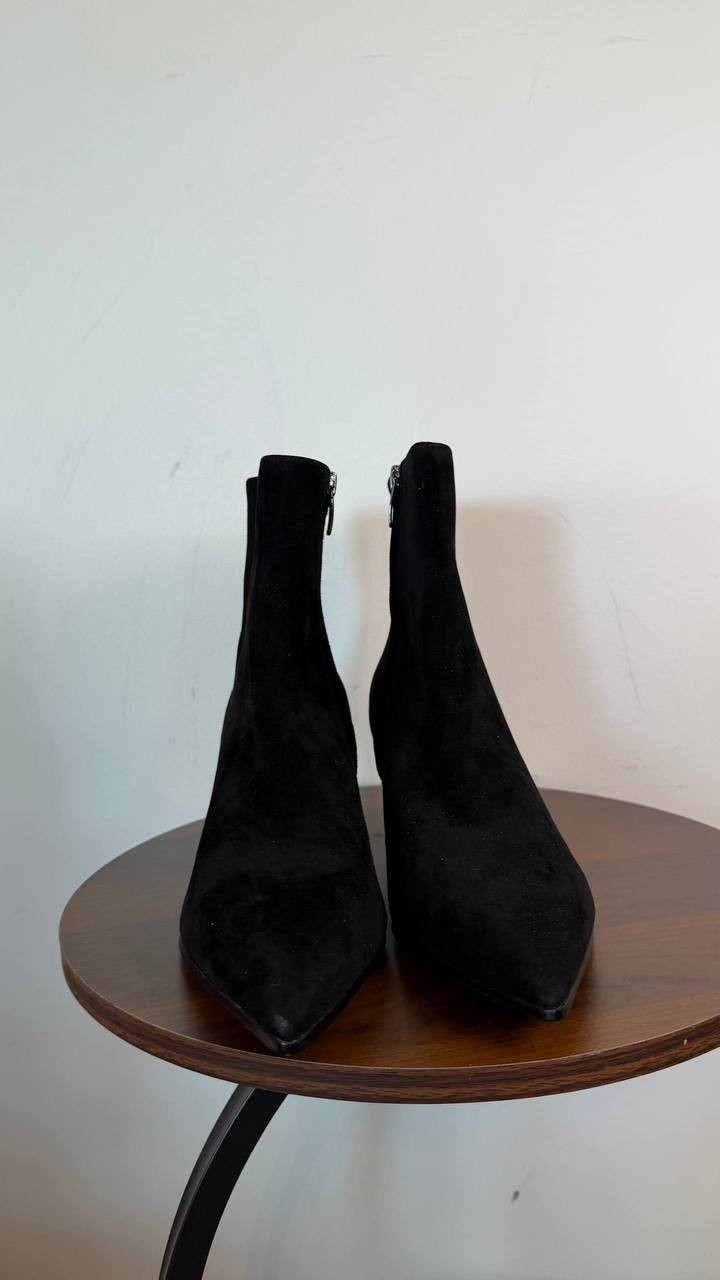Nine West Savie Women’s Block Heel Ankle Booties Black 8M Suede $169 NWB
