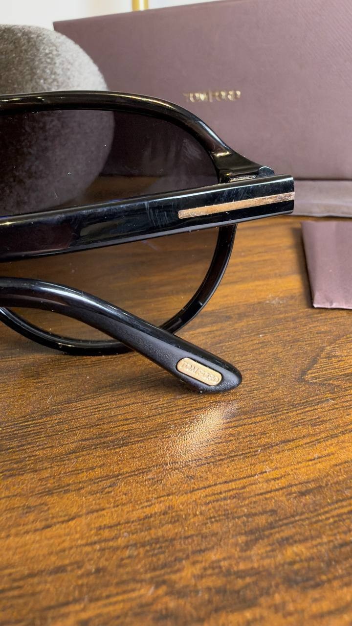 Tom  Ford   Sunglasses  Shiny  Black/Smoke  Gradient  OS  NWT  $325 