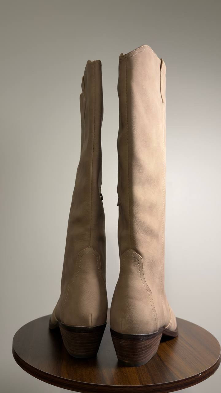 DV  Dolce  Vita  Greva   Western  Boots  Stone   9  New  No  Box  $110