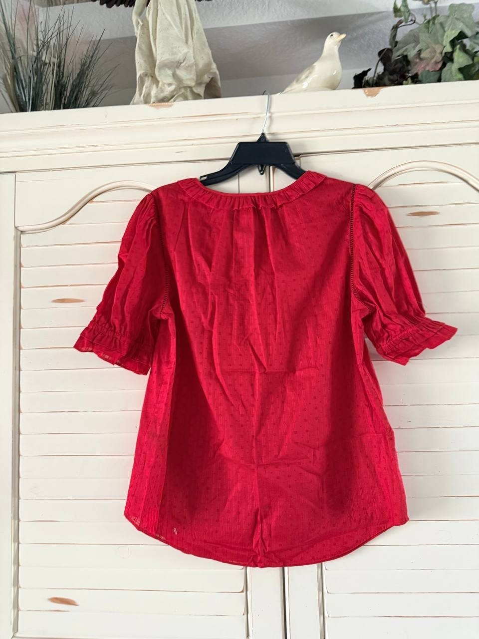 Tommy Hilfiger Puff Sleeve Top – Size S – NWT – Scarlet Red Dobby Stripe V-Neck