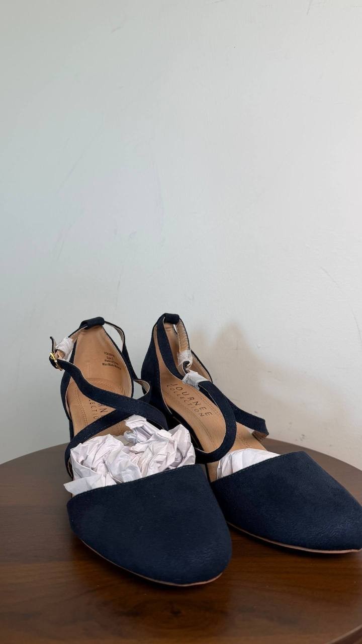 Journee Collection Foster Crisscross Block Heel Pumps Navy 9M Suede $94.99 NWB