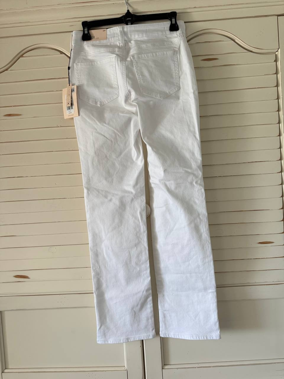 NYDJ Marilyn Straight Jeans – Optic White – Size 0P – NWT MSRP 119$
