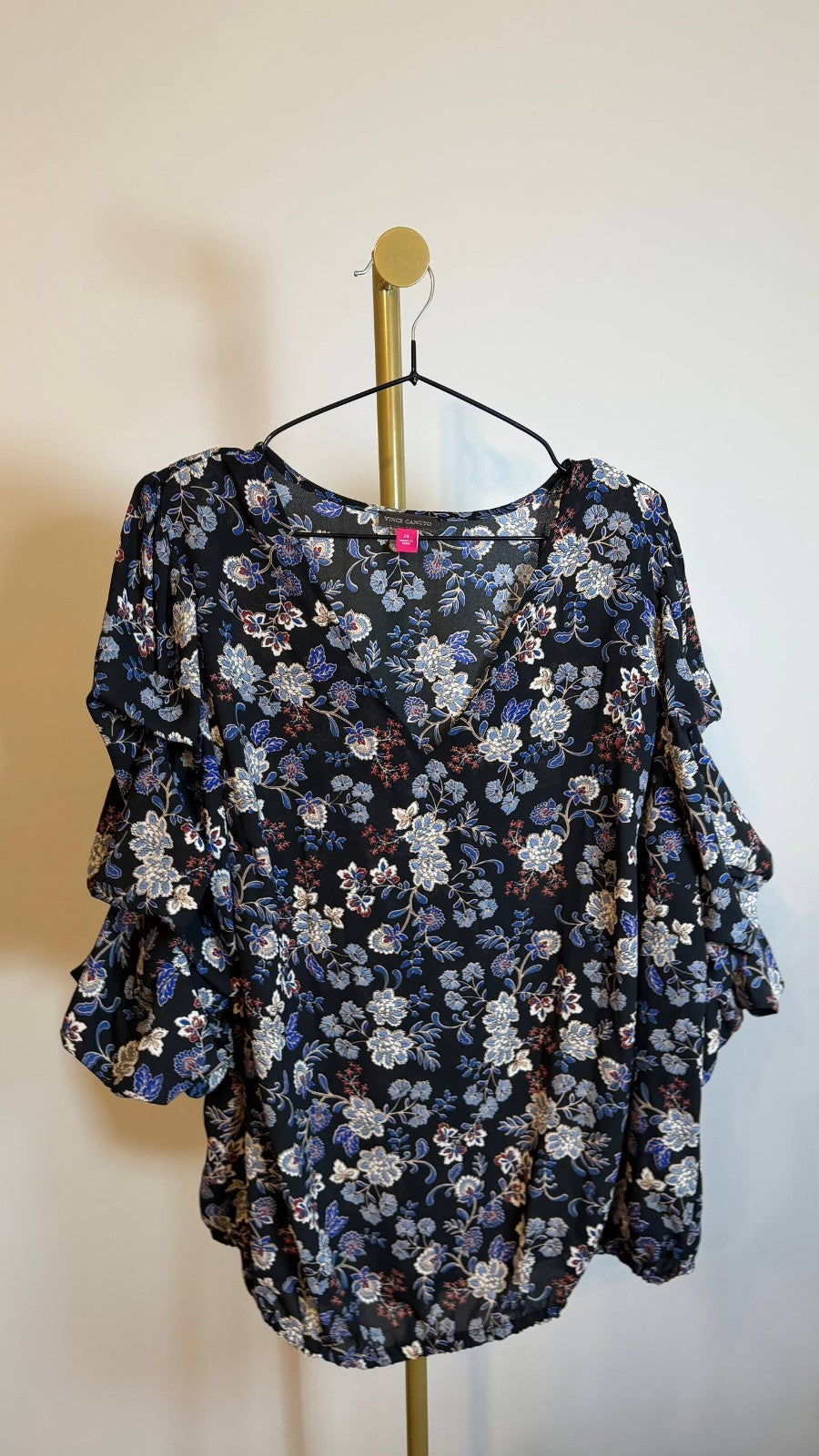 Vince Camuto Printed V‑Neck Bubble Sleeve Top French Blue $99 NWT