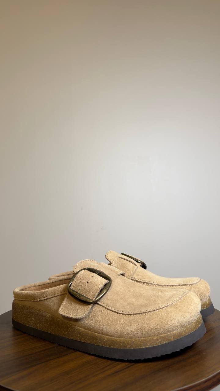 White  Mountain  Clogs  Beach   Wood  Suede  8M  New  With  Box  $89