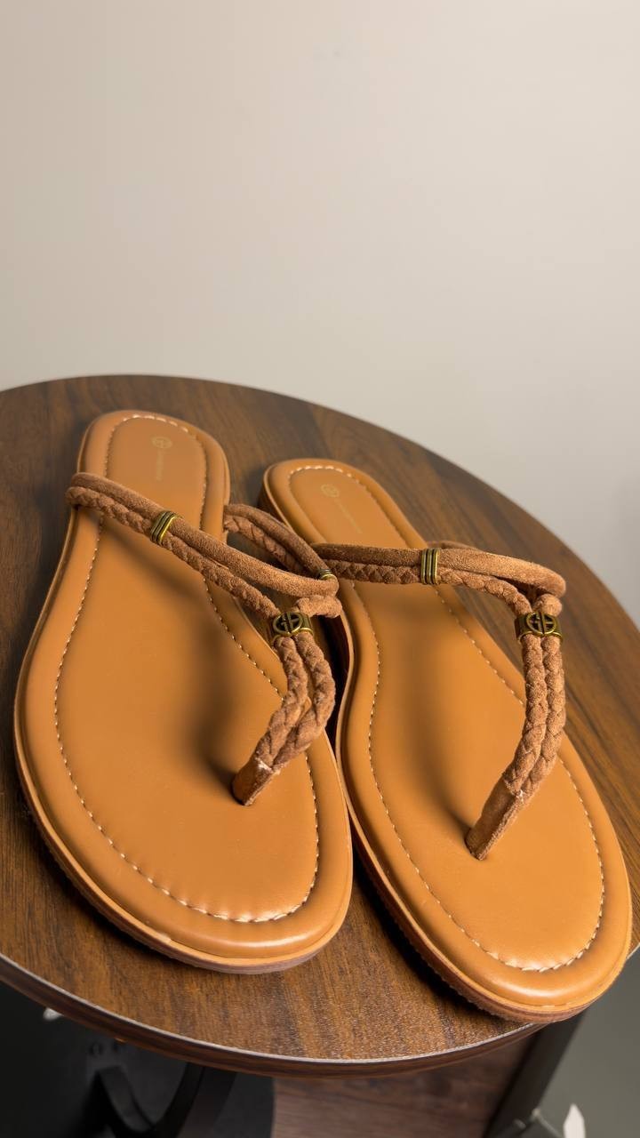 Giani  Bernini  Thong  Flat  Sandals  Brown  8.5M  New  $59.90