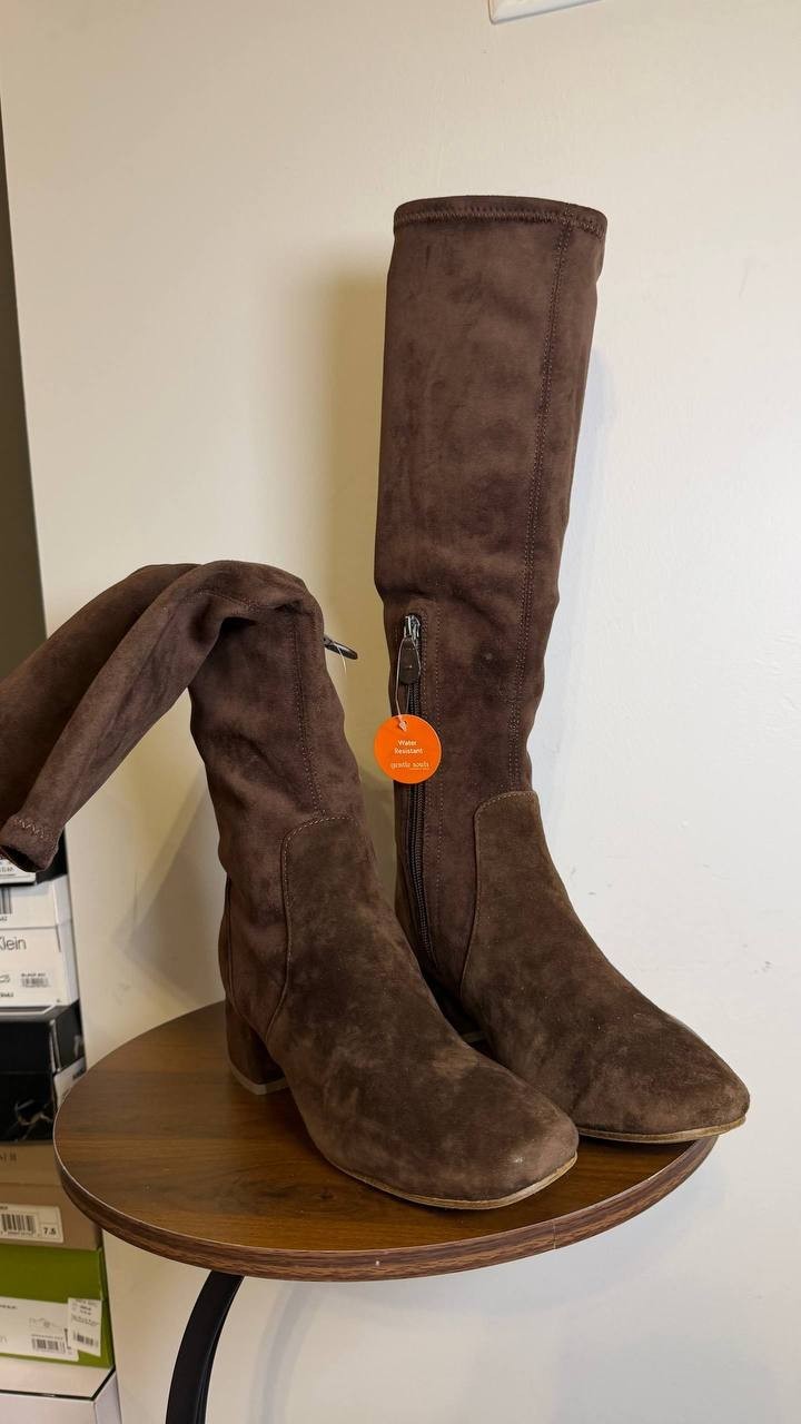 Gentle Souls by Kenneth Cole Chocolate Suede High Boots 9M New in Box MSRP $239
