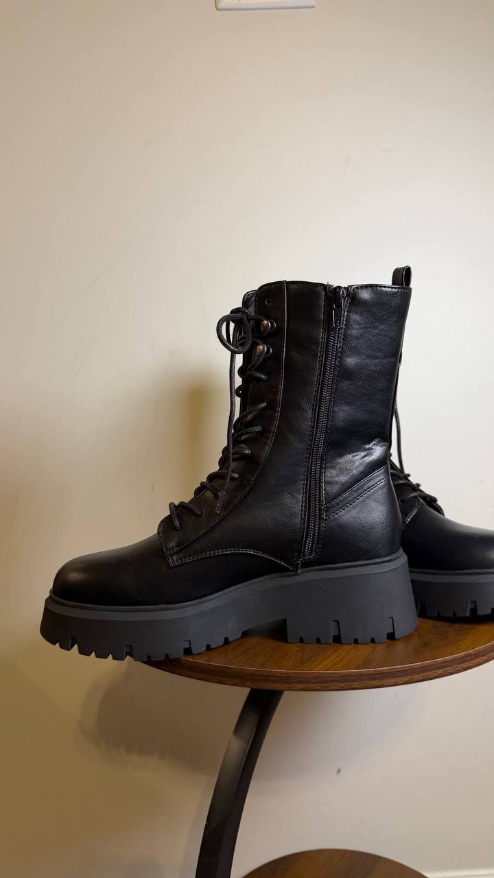 Madden Girl Women’s Maisey Combat Boots Black 6.5 Man‑Made MSRP $89.99 NWB