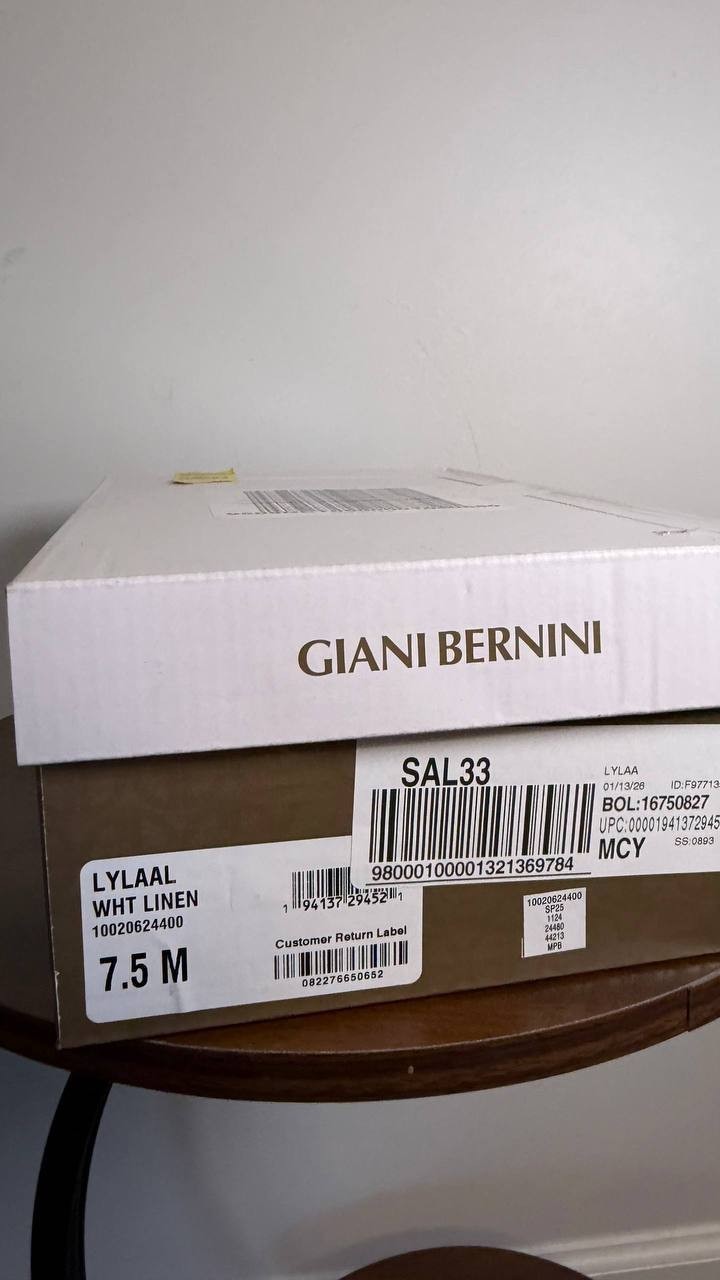 Giani Bernini Lylaa Loafers 7.5M White Leather Boat Shoe Slip‑On NIB msrp$99.50