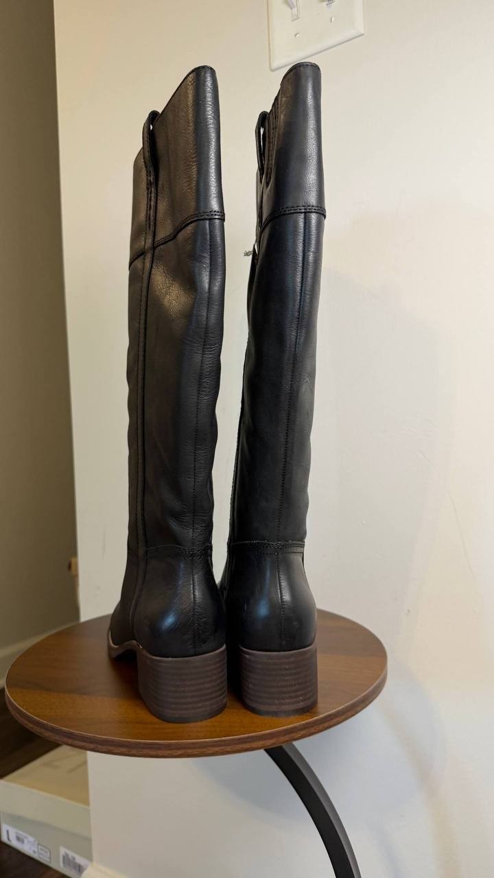 Lucky Brand Hybiscus Boots 9.5M Black Leather Pull Tabs Riding NIB msrp$229