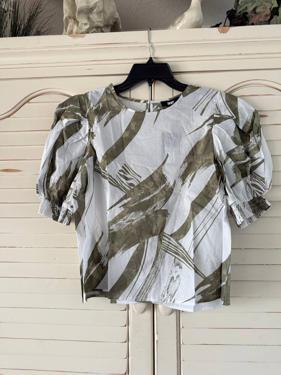 DKNY Top S White Voile Puff Shoulder Printed Crewneck Woven Blouse NWT