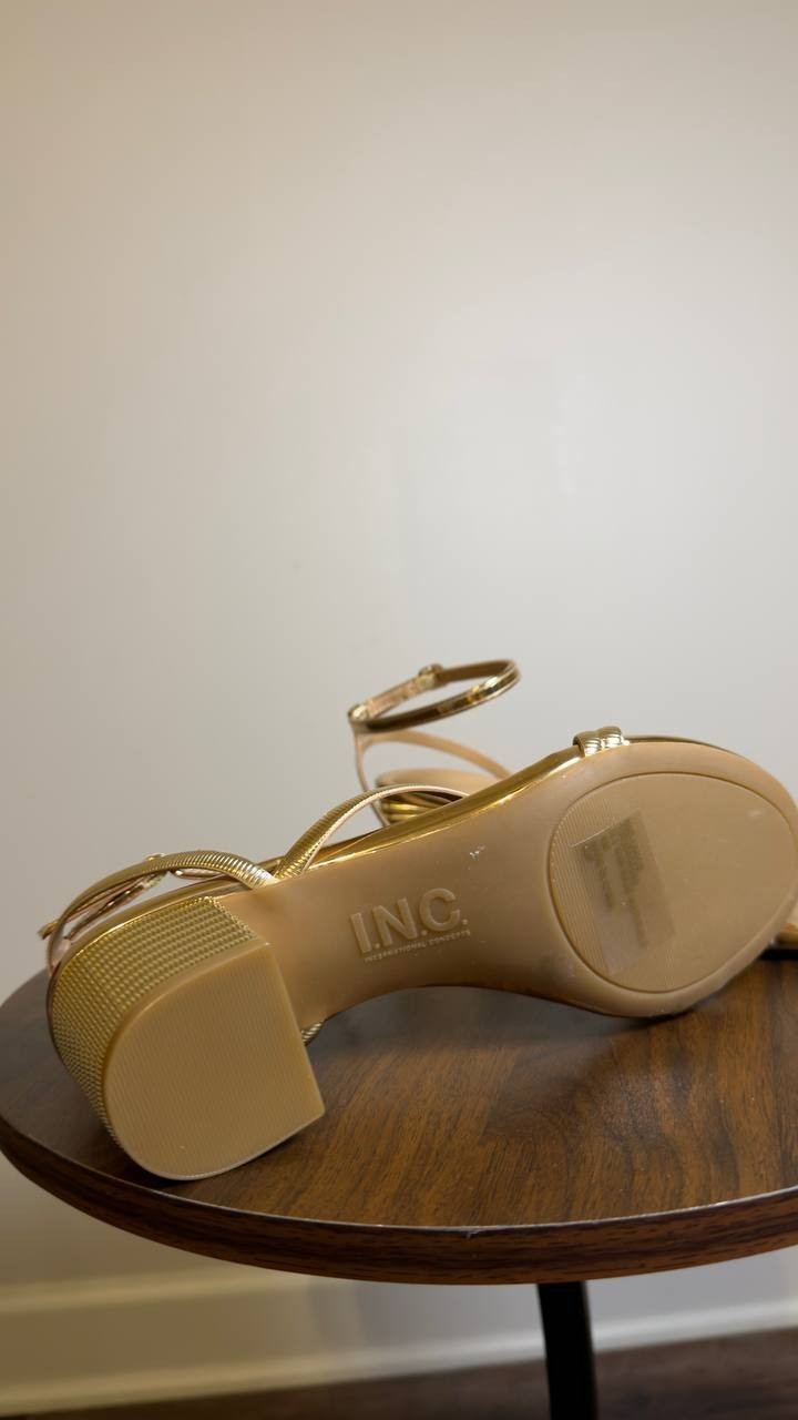 I.N.C.  International  Concepts   Dress  Sandals  Gold    6M  New  In  Box  $80