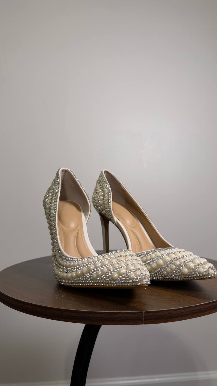 I.N.C.  International  Concepts   Pumps  Stripe  Pearl  9  M  Pre‑owned