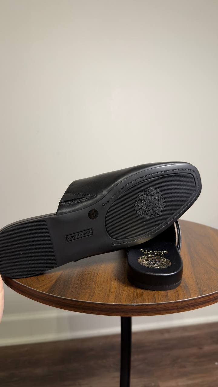Vince Camuto  Slides  Black  7M  New  $99