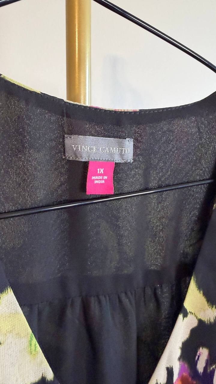 Vince Camuto Plus Size Floral‑Print V‑Neck Blouse Black Multi 1X $89 NWT