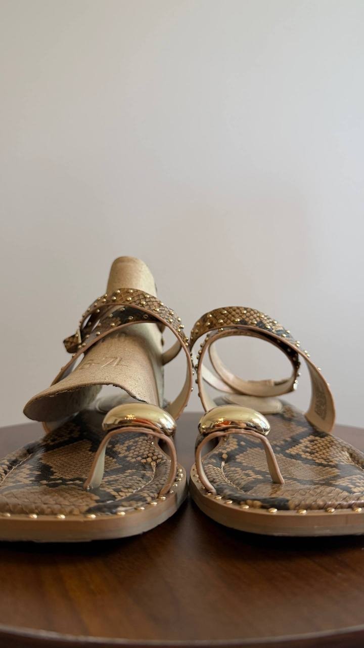 Kenneth Cole Raven Snake Print Studded Sandals 8M Leather Pre‑Owned w/ Box $129