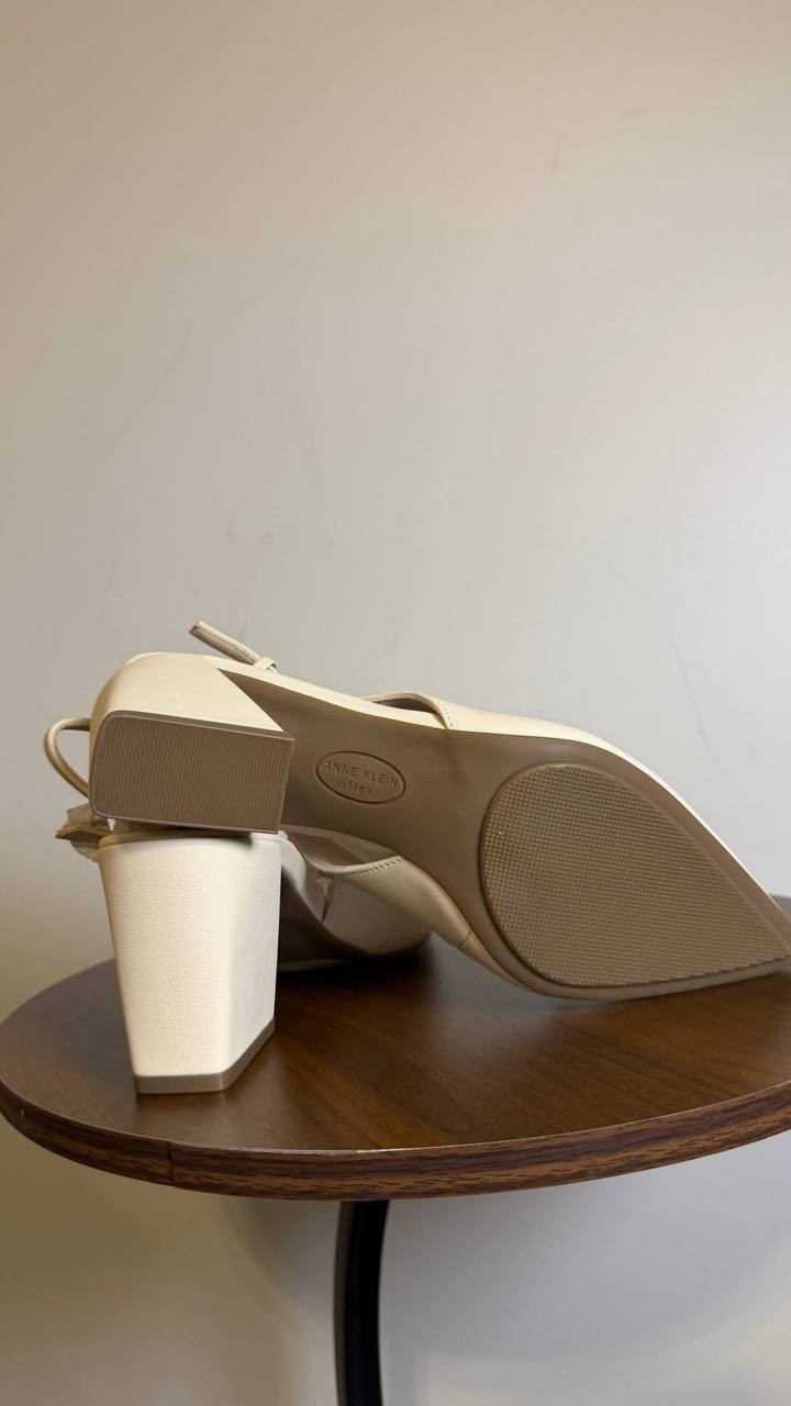 Anne Klein Bone Man‑Made Block Heel Pumps 7.5M New in Box MSRP $95