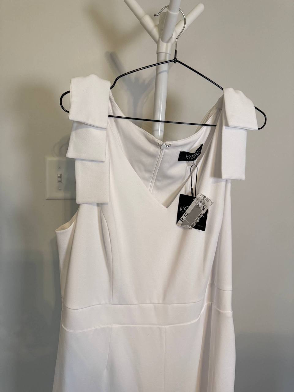 Kasper V‑Neck Bow‑Strap Jumpsuit – Size XL – NWT – $119
