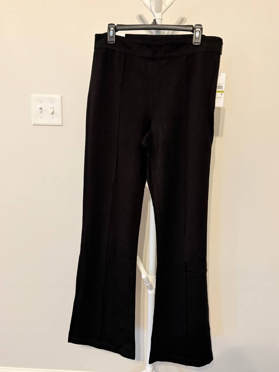 DKNY High Rise Black Front Seamed Side Zip Wide Leg Trousers Size 14 NWT