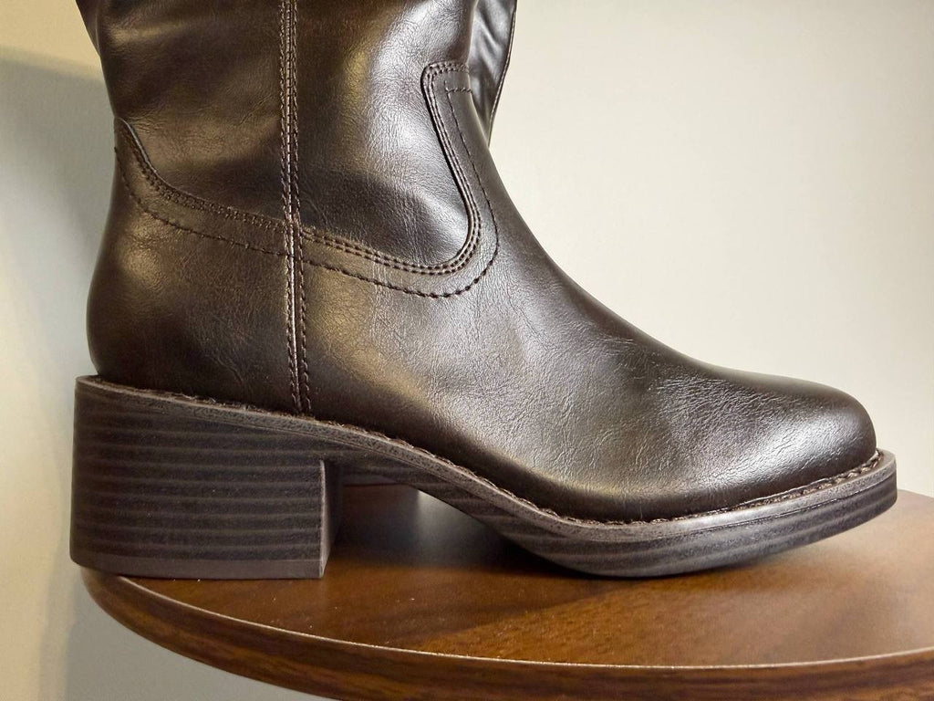 Wild Pair Warblerr Tall Boots – Downtown Brown – Size 7M – Manmade – New in Box