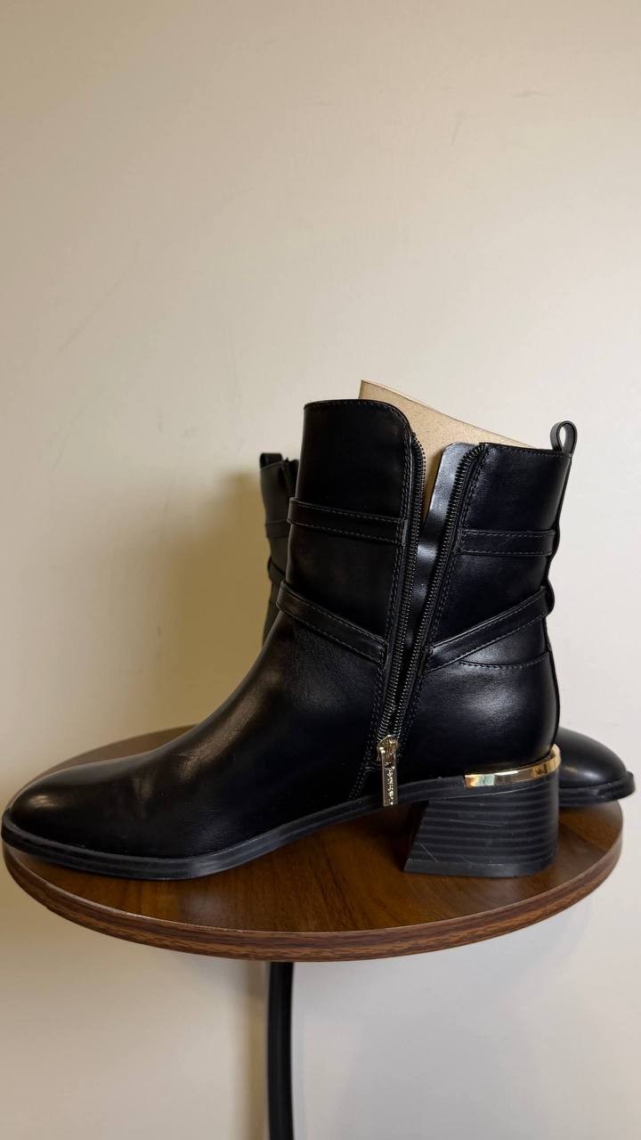 Calvin Klein Black Man‑Made Block Heel Booties 8.5M NIB MSRP $139
