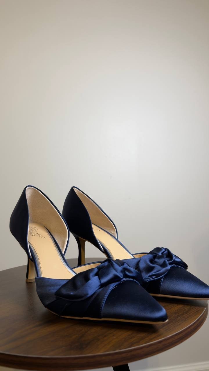 Jewel  Badgley  Mischka  Evening Pumps  Navy  11  New  $109
