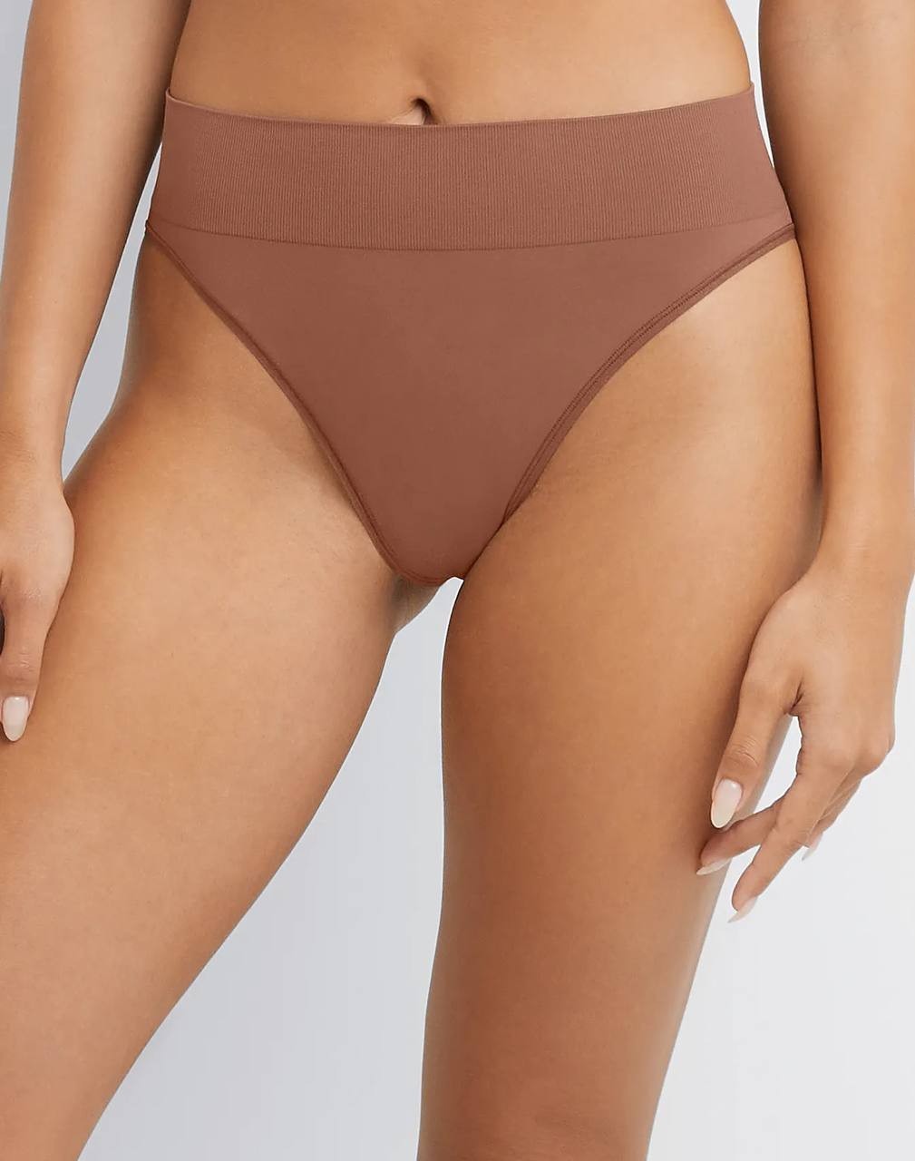 Maidenform Seamless High Leg Briefs – Lot of 3 – Size L – White, Brown, Green