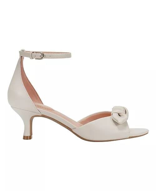 Bandolino Ivory Polyurethane Kitten Heel Sandals 6.5M NIB MSRP $79
