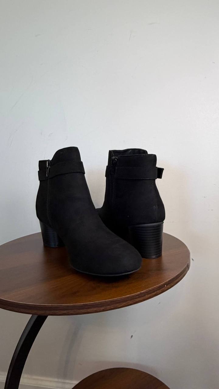 Style & Co Ariel Faux Suede Zipper Booties Black 9.5M Man‑Made $80 NWB