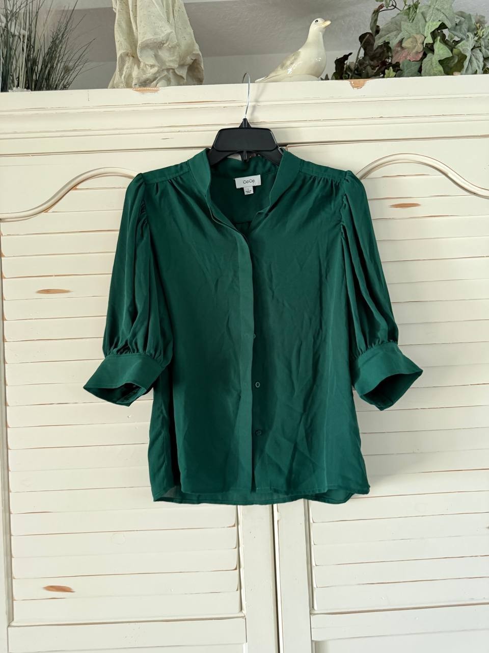 CeCe Puff Sleeve Button-Up Shirt Green Size S Feminine Blouse NWT MSRP $69