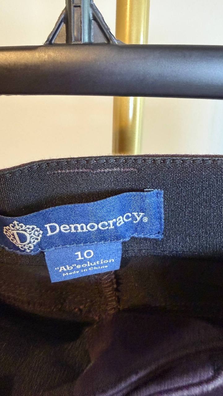 Democracy Women’s AB Solution Straight Leg Jeans Brown Size 10 NWT $78