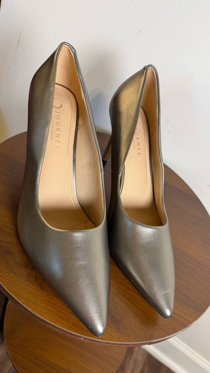 Journee Collection Venus Pumps 12M Pewter Pointed Toe Stiletto NIB msrp$93