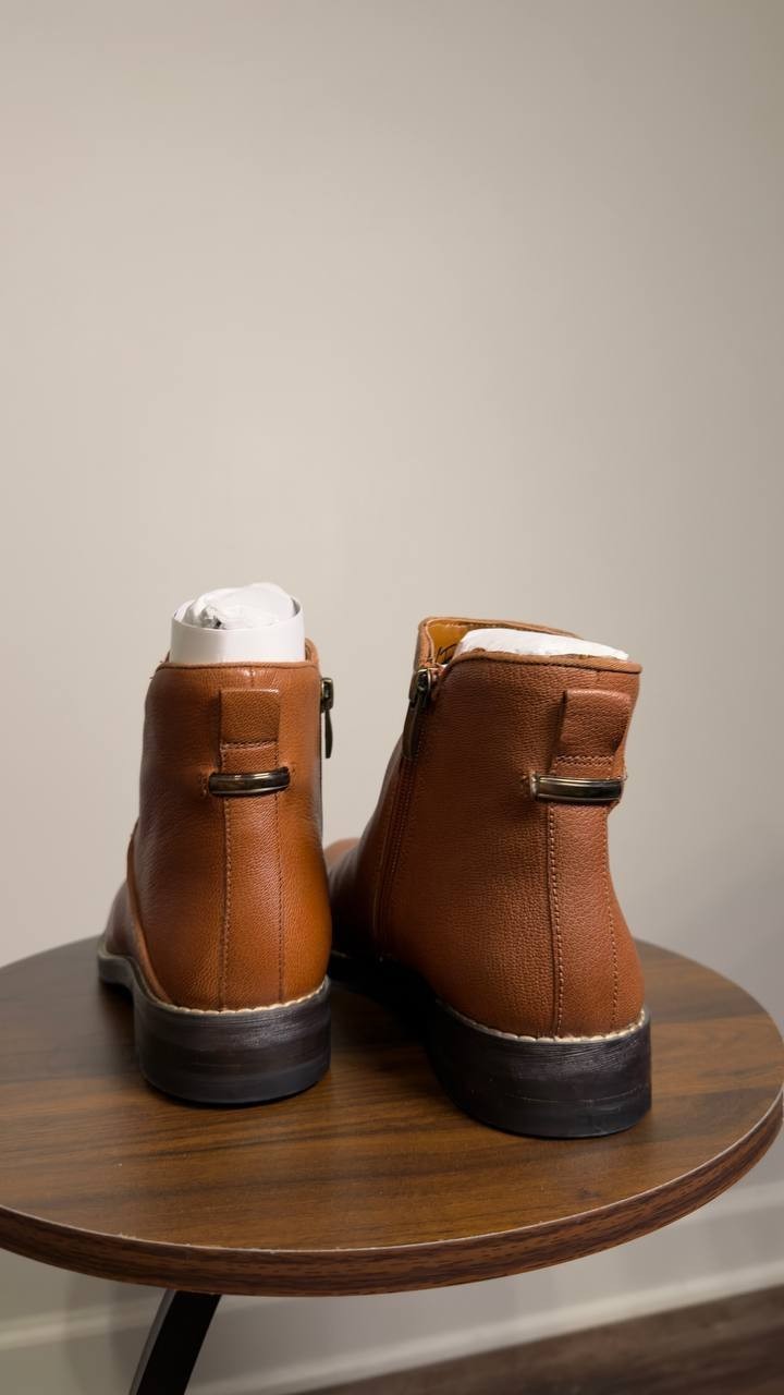Franco  Sarto  Booties  Cognac  8  M  New  $190