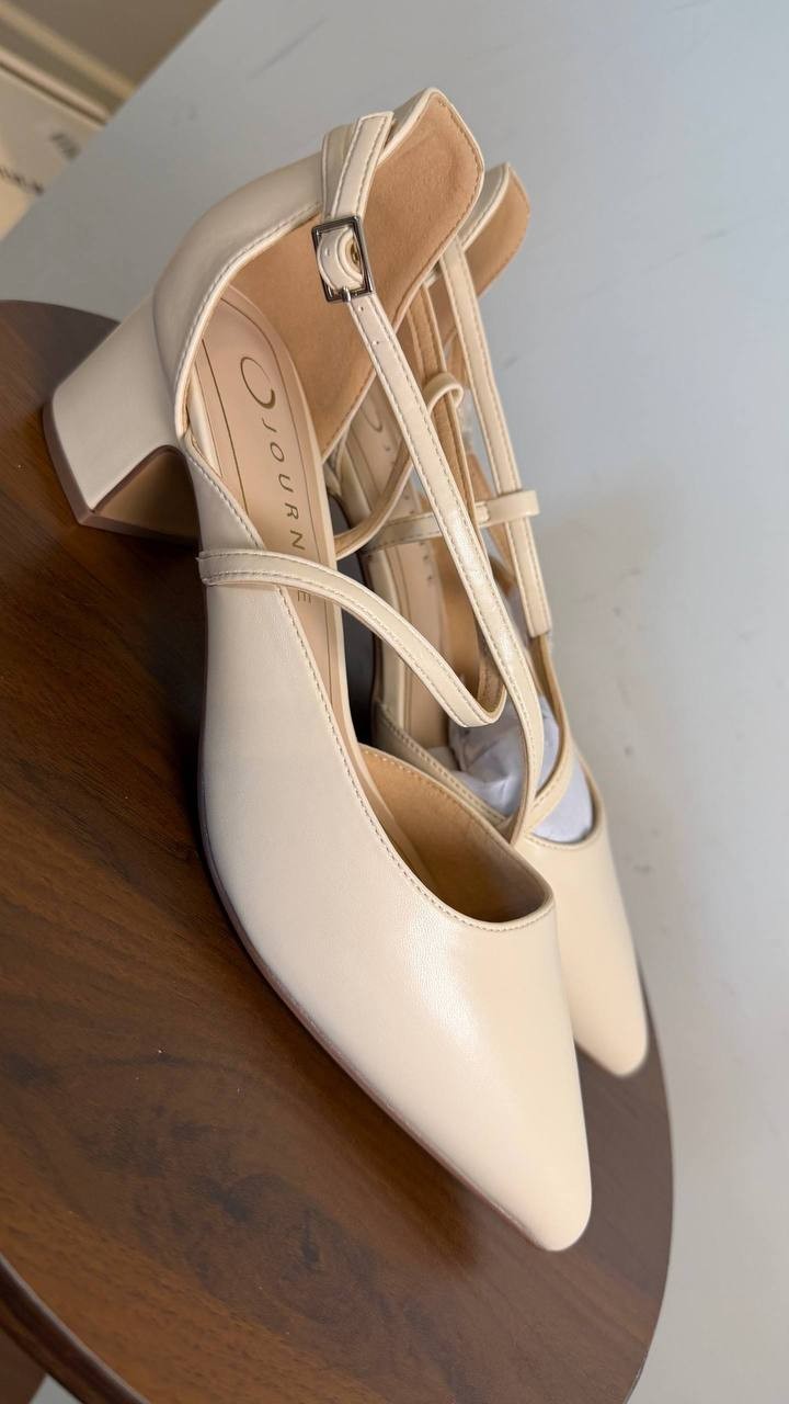 Journee Galvinn Strappy Pointed Toe Block Heel Pumps Bone 8W PU $93 NWB