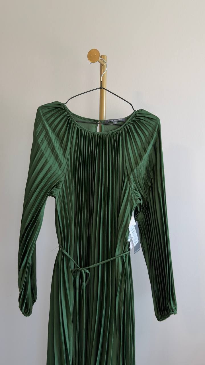 Julia Jordan Pleated Long Sleeve Waist Tie Maxi Dress Green 12 NWT $149