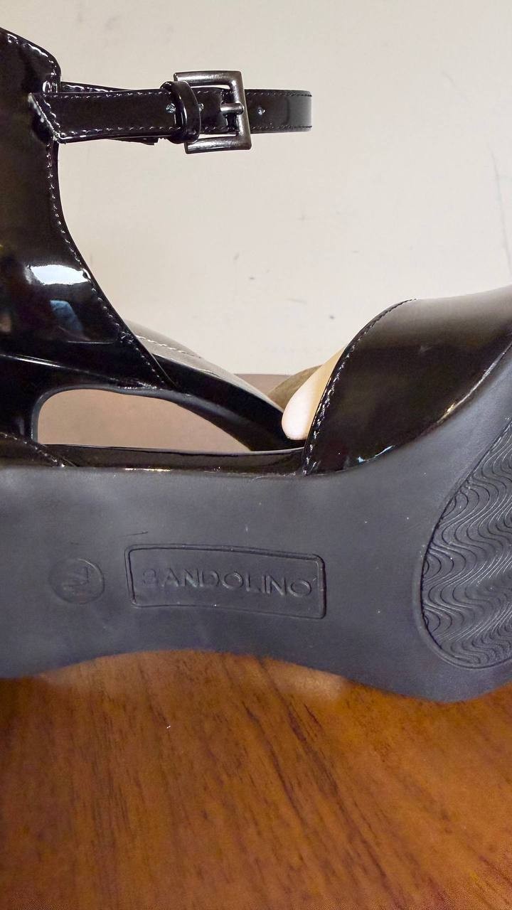 Bandolino Black Polyurethane Pointed Toe Pumps 7M New in Box MSRP $89