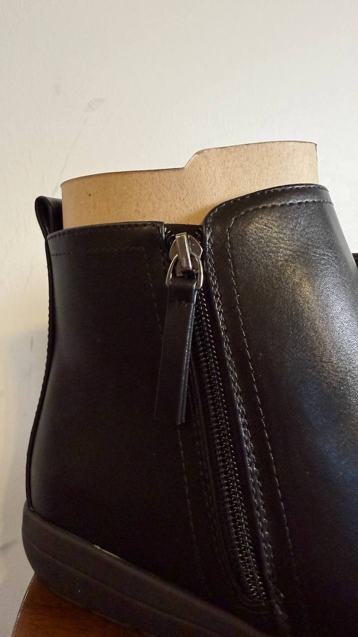 Easy Spirit Aleena Booties 9M Black Faux Leather Zip Round Toe NIB msrp$99